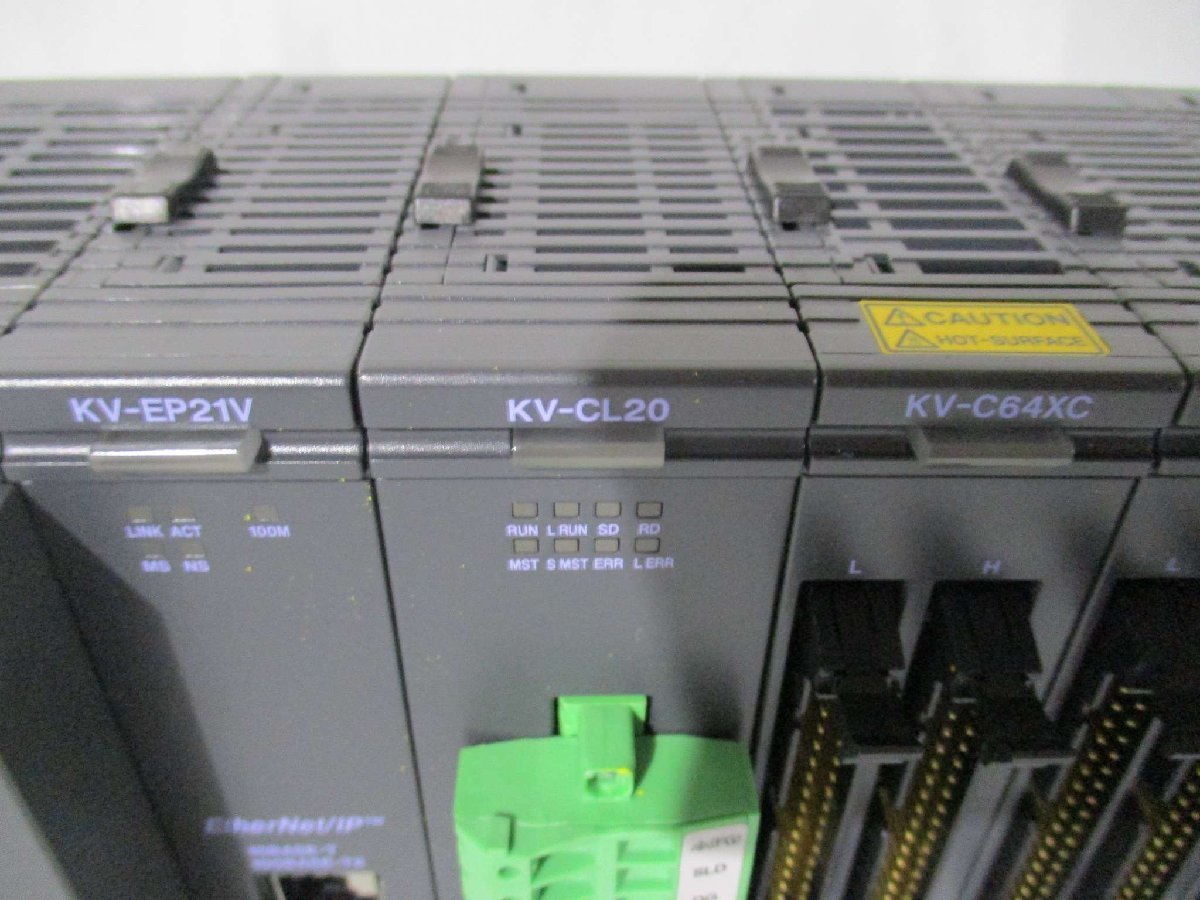 Keyence KV-L2V Programmable Logic Controller [r1115496133]