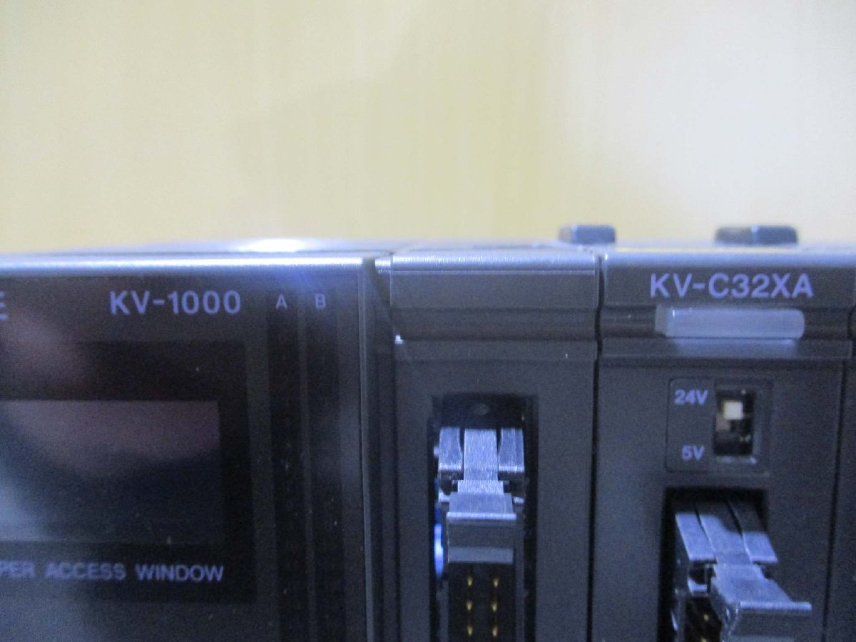 Keyence KV-1000 Control Unit with KV-C32xa x2, KV-32TA x2, KV-AD40 x2, KV-TF40, KVC32TC [k1115516773]