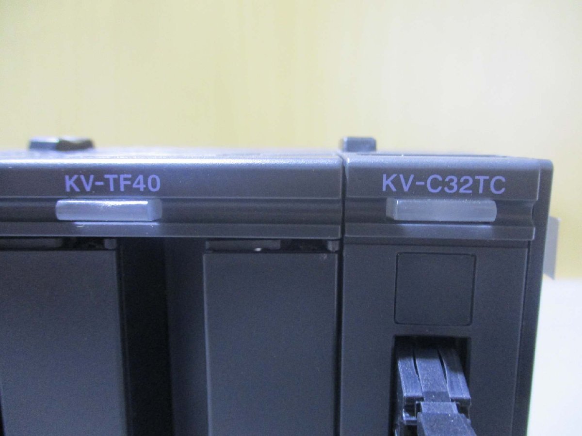 KEYENCE KV-1000 Automation Controller with KV-C32XA*2, KV-32TA*2, KV-AD40*2, KV-TF40, KVC32TC [k1115516773]