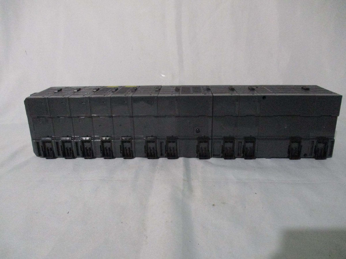 Keyence KV-L2V Control Unit [k1115510839]