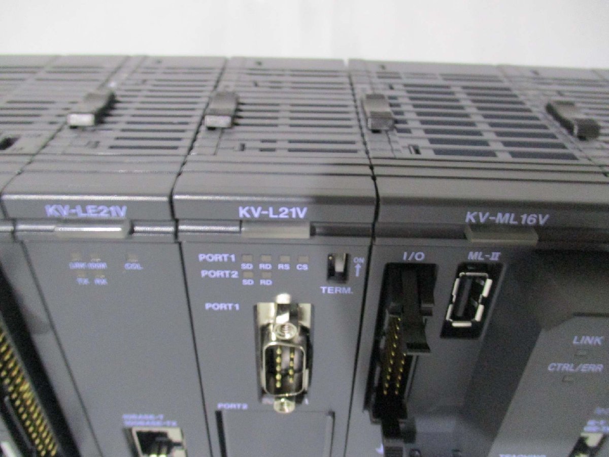 Keyence KV-L2V Programmable Logic Controller [g1115518019]