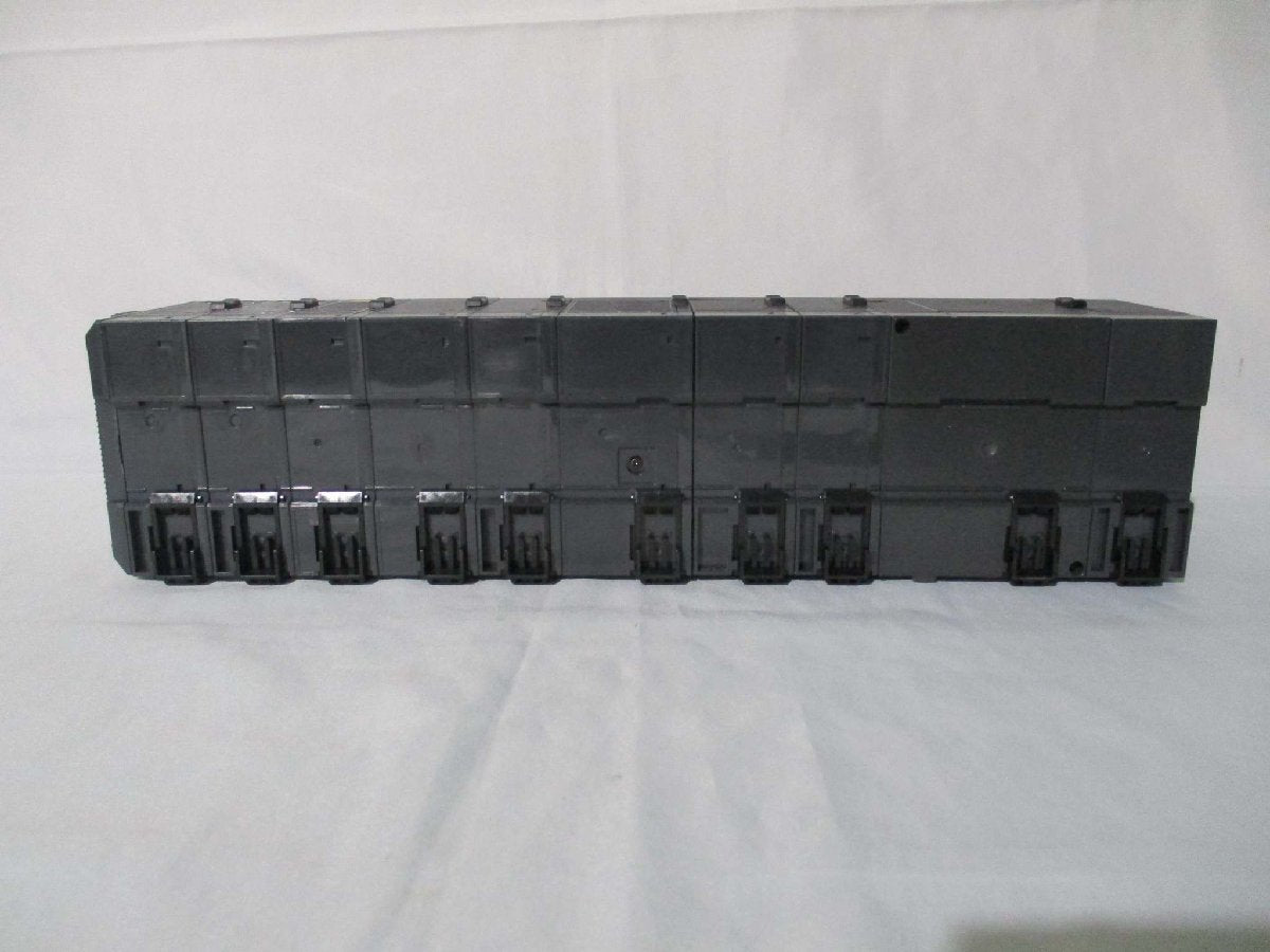 Keyence KV-5500 Programmable Logic Controller [g1115514833]