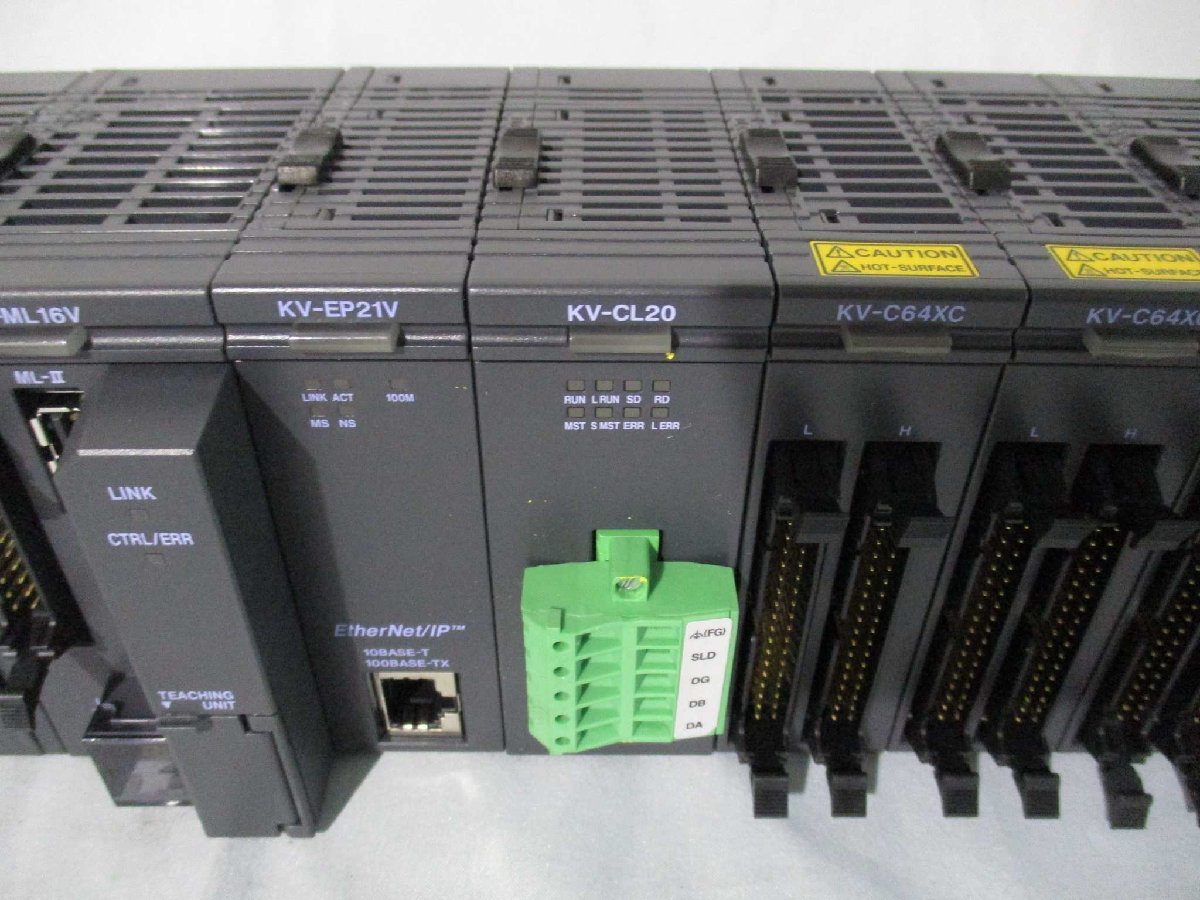 Keyence KV-L2V Programmable Logic Controller [v1115530553]