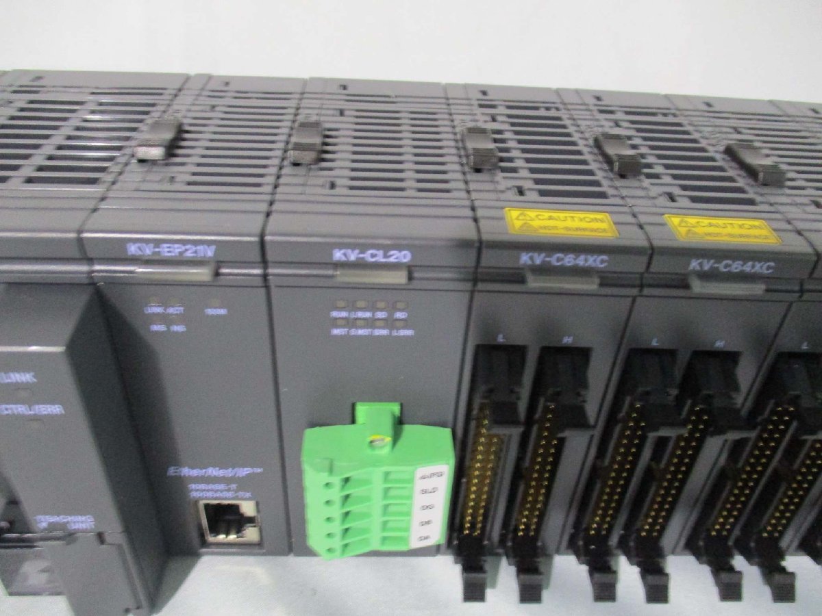 Keyence KV-L2V Programmable Logic Controller [l1115520114]