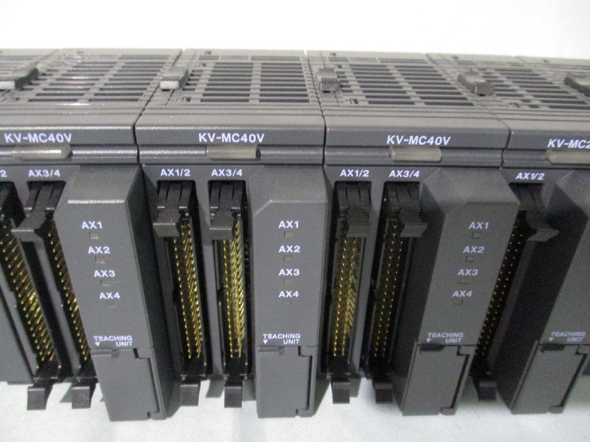 KEYENCE KV-3000 Programmable Controller Set [1115509483]