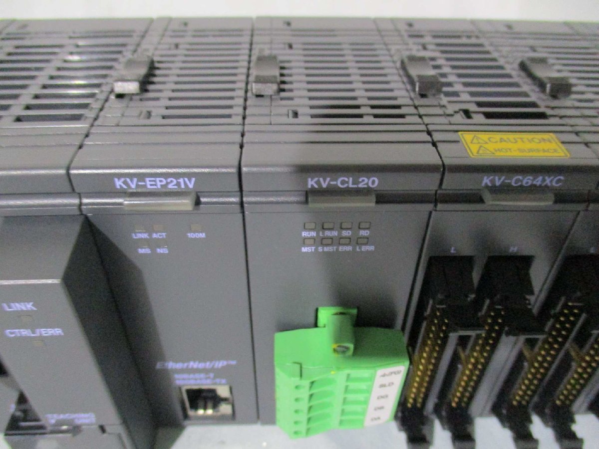 Keyence KV-L2V Programmable Logic Controller [e1115511943]