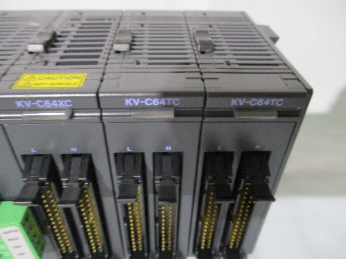 Keyence KV-L2V Programmable Logic Controller [e1115511943]