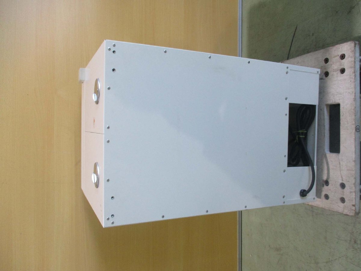 Yamato Scientific DKM300 Air Blow Constant Temperature Incubator [h1115524588]