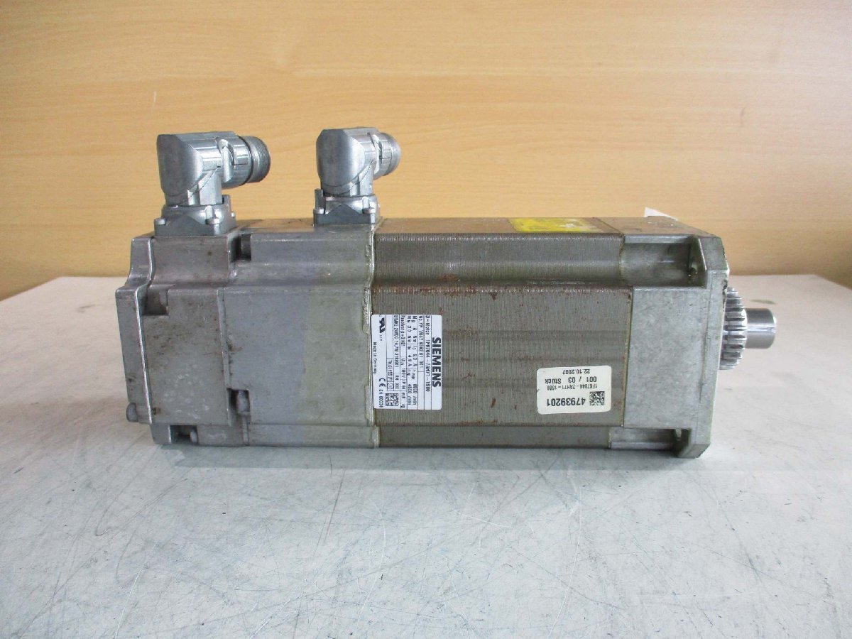 SIEMENS 1FK7044-7AH71-1SB0 SERVO MOTOR 3 PHASE 24V 14.7 KW 4500 RPM 4 NM [p1115535776]