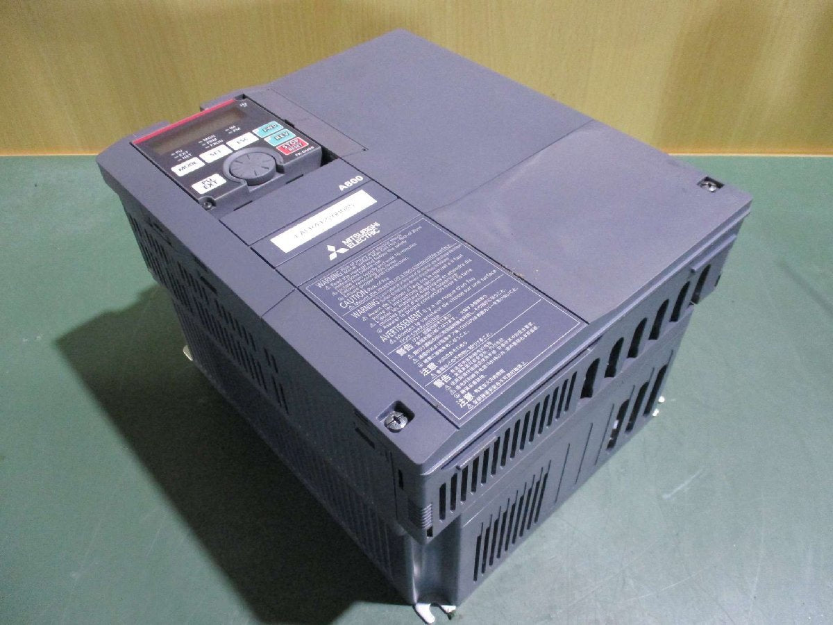 MITSUBISHI FR-A820-7.5K-1 Inverter 3PH AC200-240V [g1115539425]