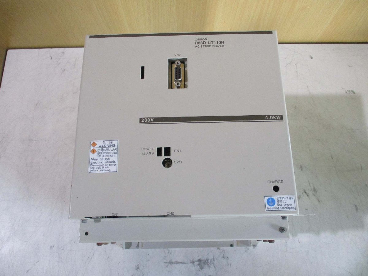 OMRON R88D-UT110H Servo Driver [m1115530456]