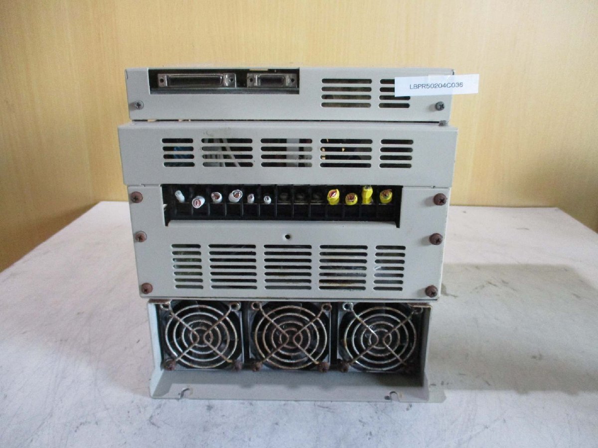 OMRON R88D-UT110H Servo Driver [m1115530456]