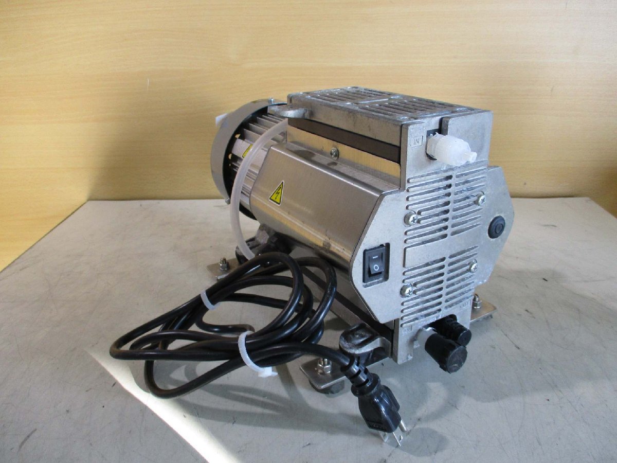 ULVAC DTU-20 Vacuum Pump [k1115537395]