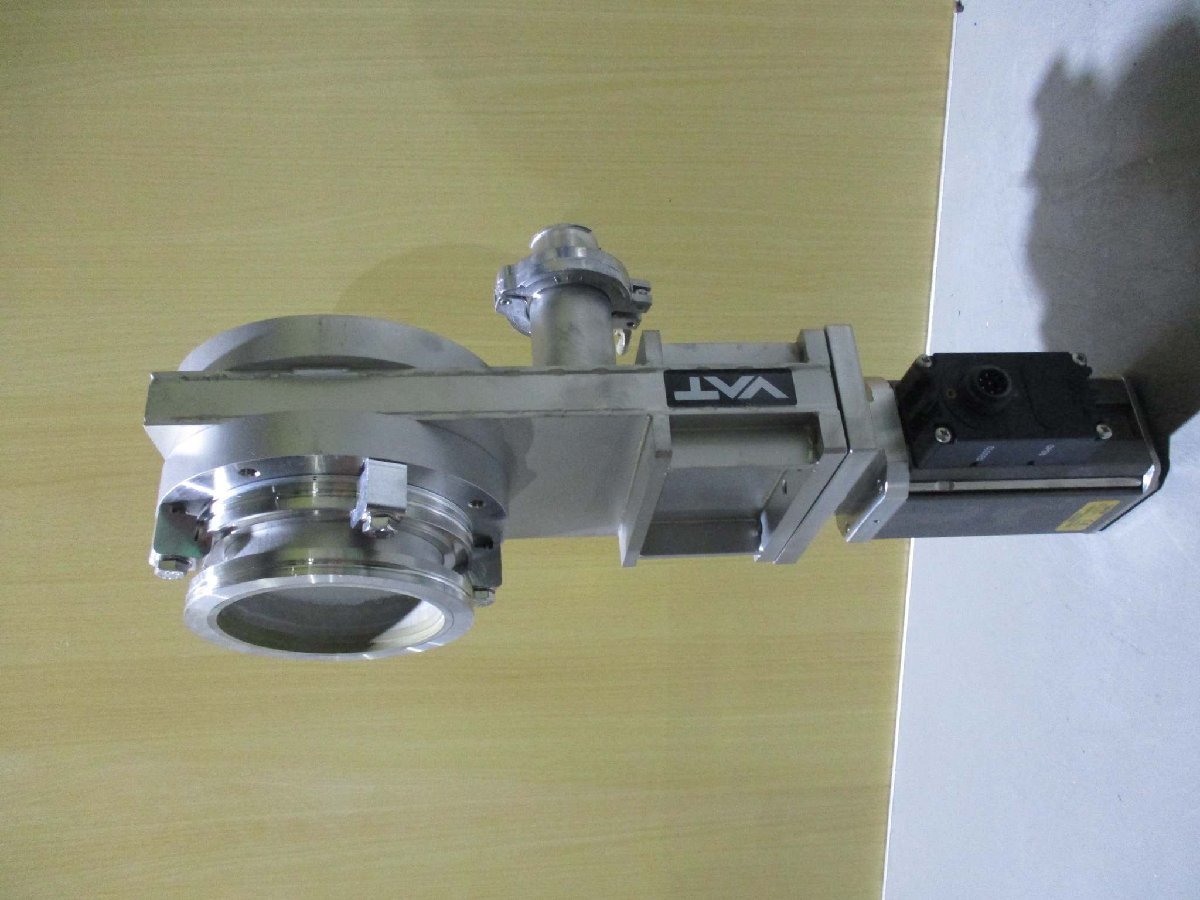 VAT 10840-PE24-ADJ1 UHV GATE VALVE [g1115547852]