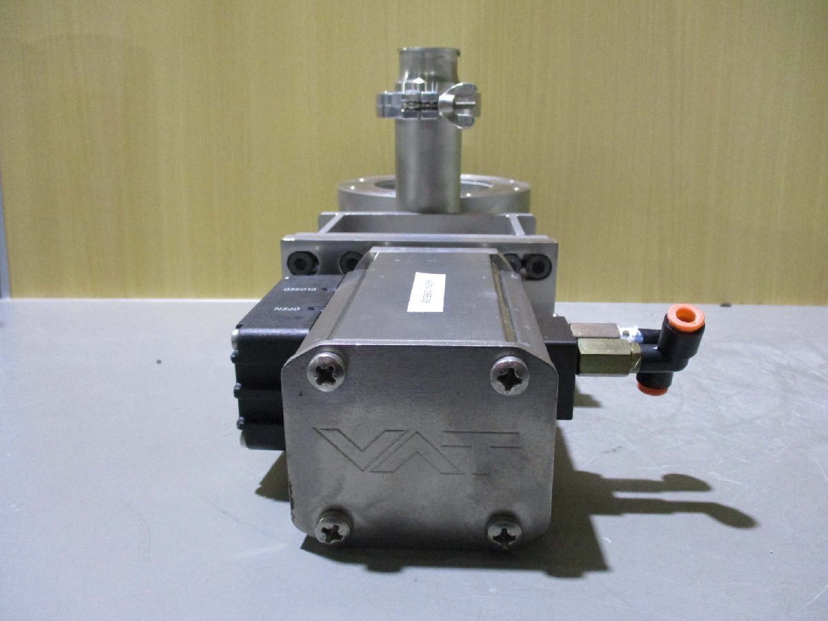 VAT 10840-PE24-ADJ1 UHV GATE VALVE [h1115547698]