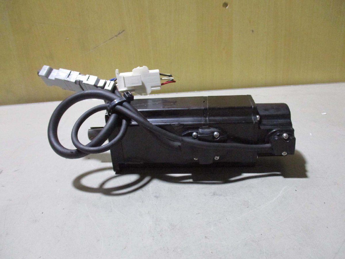 ORIENTAL MOTOR DXMS2040-SAM AC SERVO MOTOR 0.4KW [x1115535099]