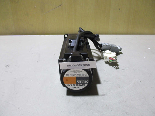 ORIENTAL MOTOR DXMS2040-SAM AC SERVO MOTOR 0.4KW [x1115535099]