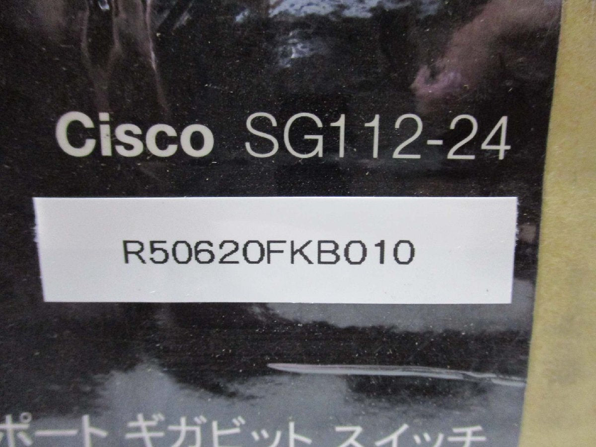 Cisco Systems SG112-24 Compact 24 Port Gigabit Switch [k1115550011]