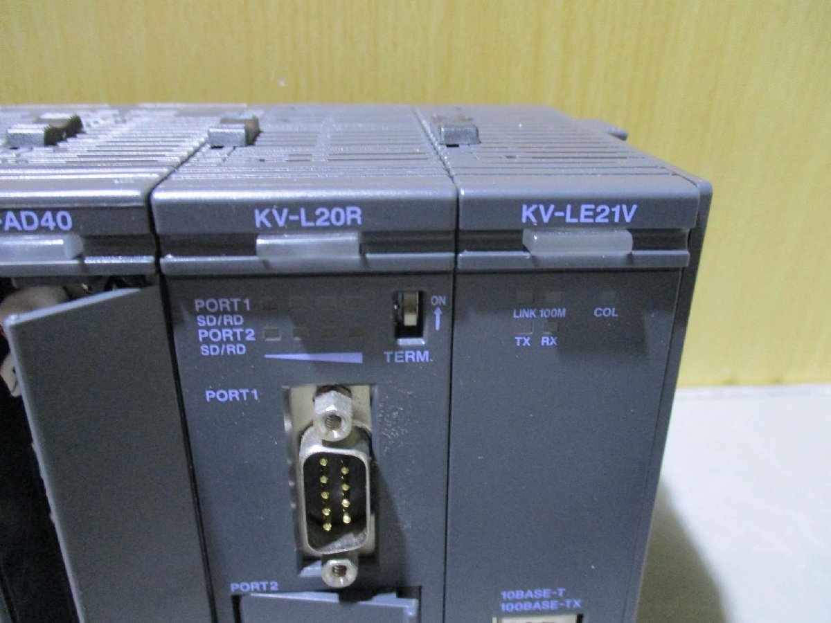 Keyence KV-1000 KV-C64xb KV-AD40 KV-L20r KV-LE2V Product Lot [j1116879010]