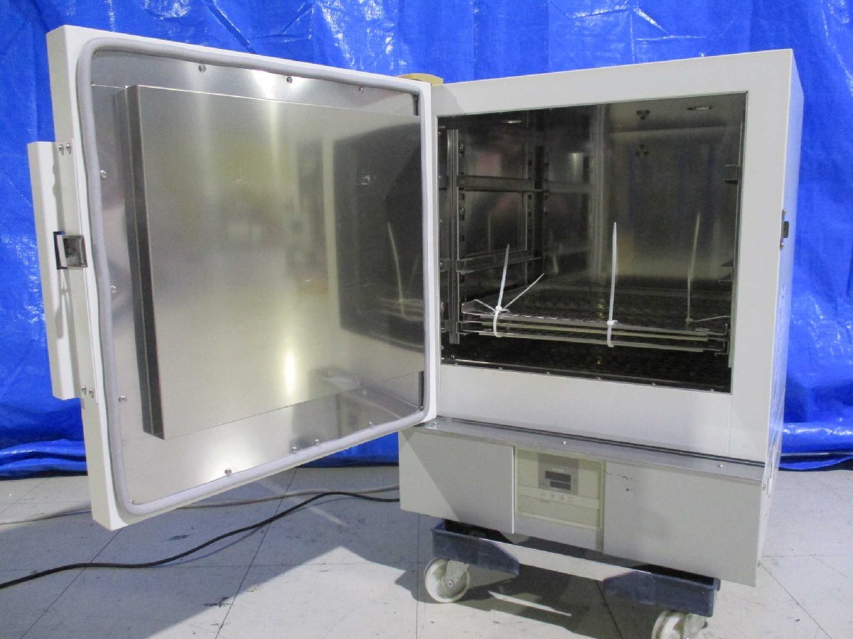 YAMATO DX402 Constant Temperature Dryer [b1121823282]