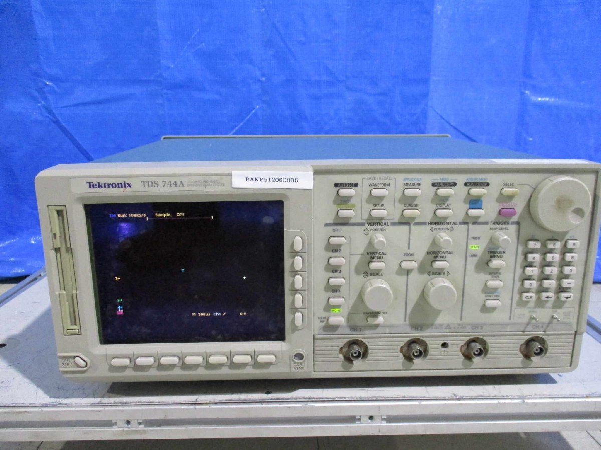 TEKTRONIX TDS 744A 4-Channel Color Digital Oscilloscope 500 MHz 1GS/s [x1121856687]