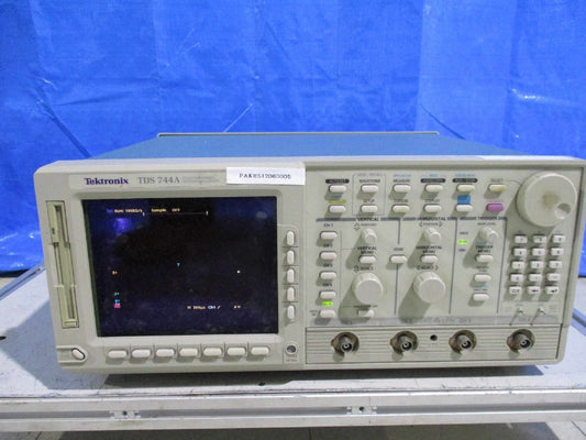 TEKTRONIX TDS 744A 4-Channel Color Digital Oscilloscope 500 MHz 1GS/s [x1121856687]