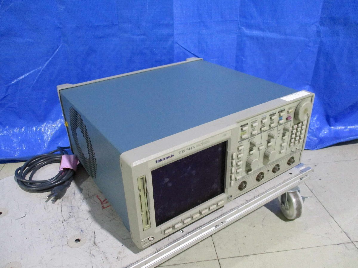 TEKTRONIX TDS 744A 4-Channel Color Digital Oscilloscope 500 MHz 1GS/s [x1121856687]