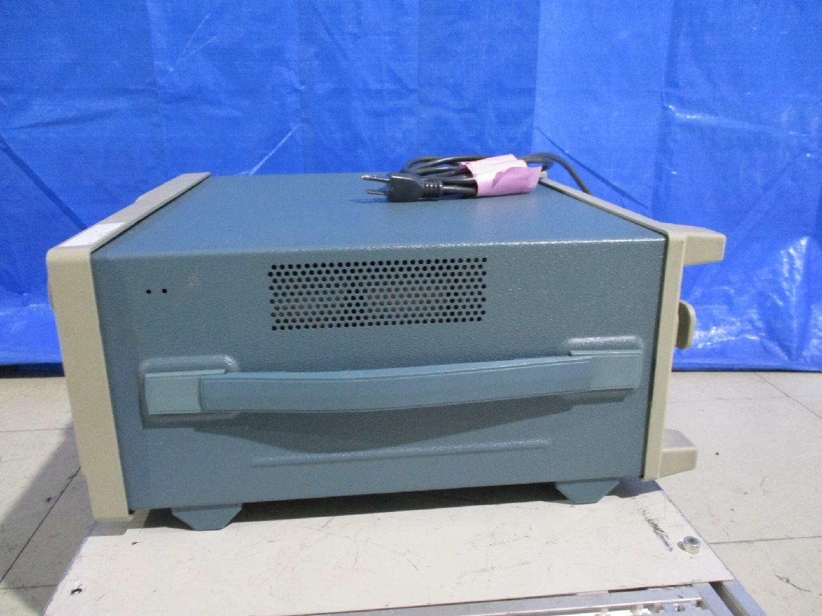 TEKTRONIX TDS 744A Digital Oscilloscope 500 MHz 1GS/s