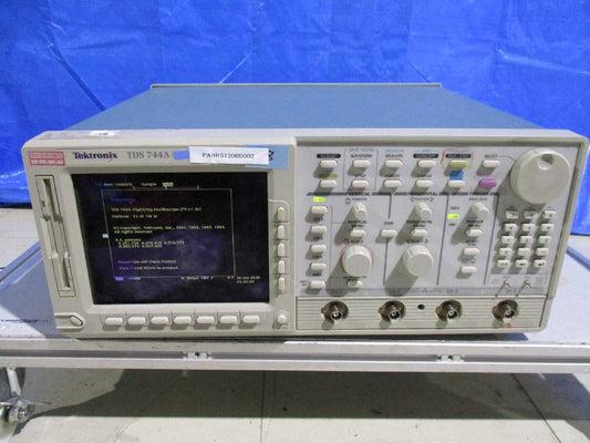 TEKTRONIX TDS 744A Oscilloscope 500 MHz 1GS/s [l1121870270]