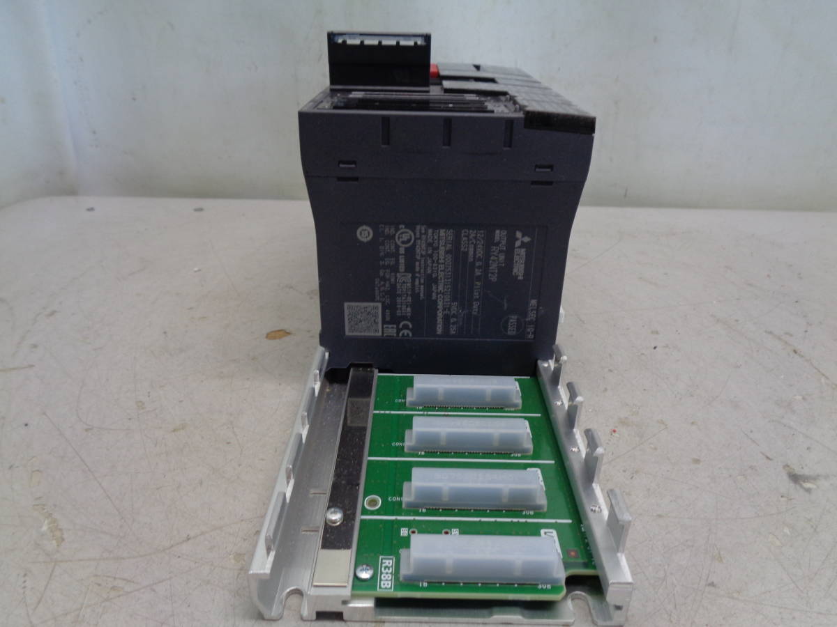 Mitsubishi MK9706 R61P R04CPU RD77MS4 RJ61BT11 RX42C4 RY42NT2P [f1122545507]