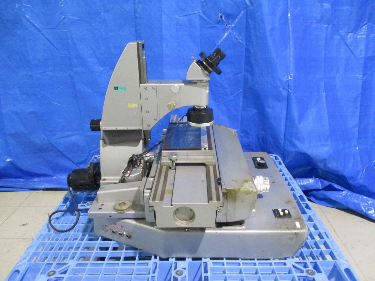 TOPCON T.U.M.200-BD Measuring Microscope [p1122705900]
