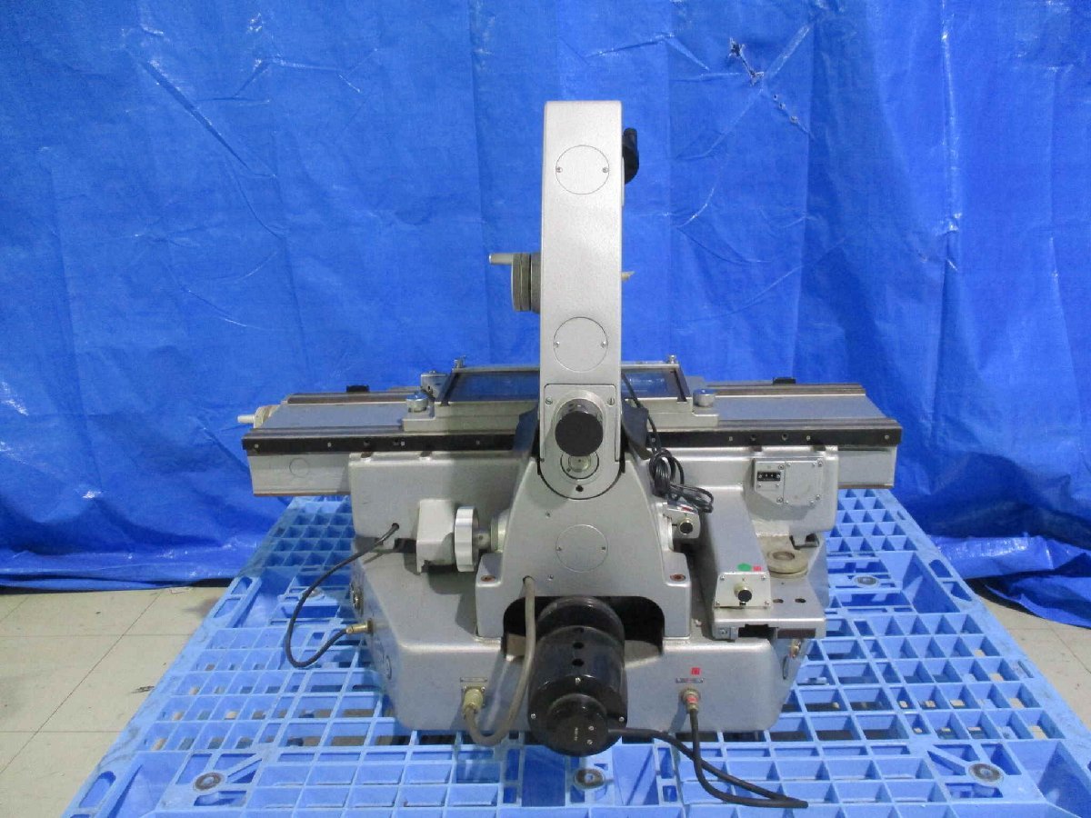 TOPCON T.U.M.200-BD Measuring Microscope [p1122705900]