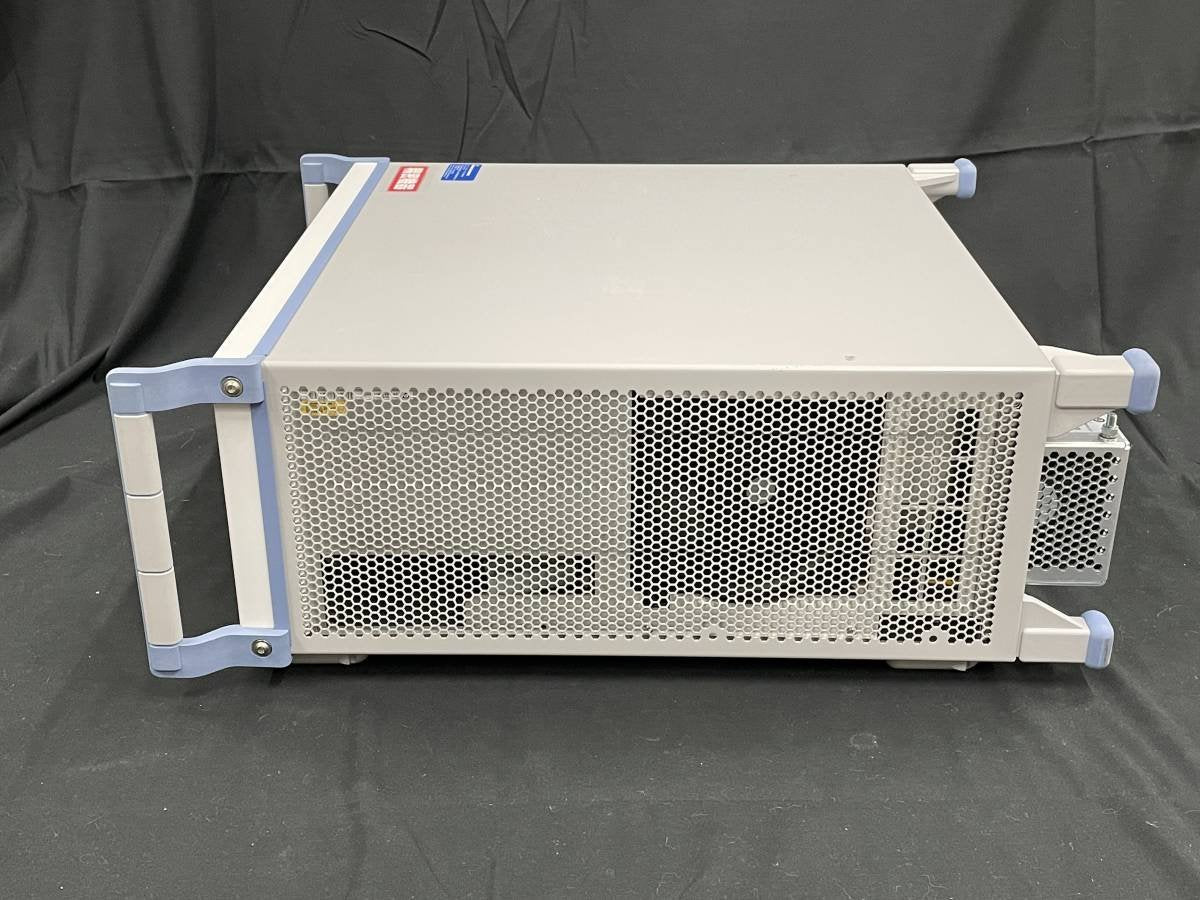 Rohde & Schwarz CMW270 Wireless Connectivity Tester [p1127883933]