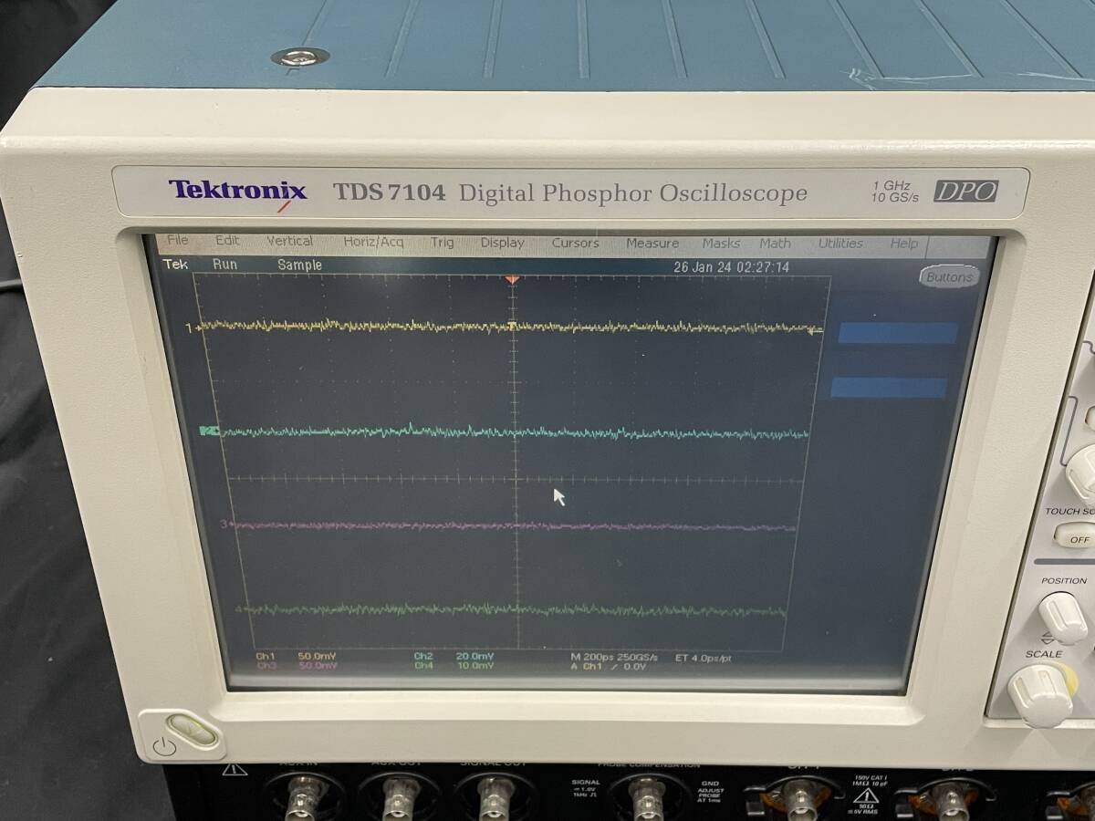 Tektronix TDS7104 Digital Phosphor Oscilloscope 1GHz 4ch 10GS/s [o1128209496]