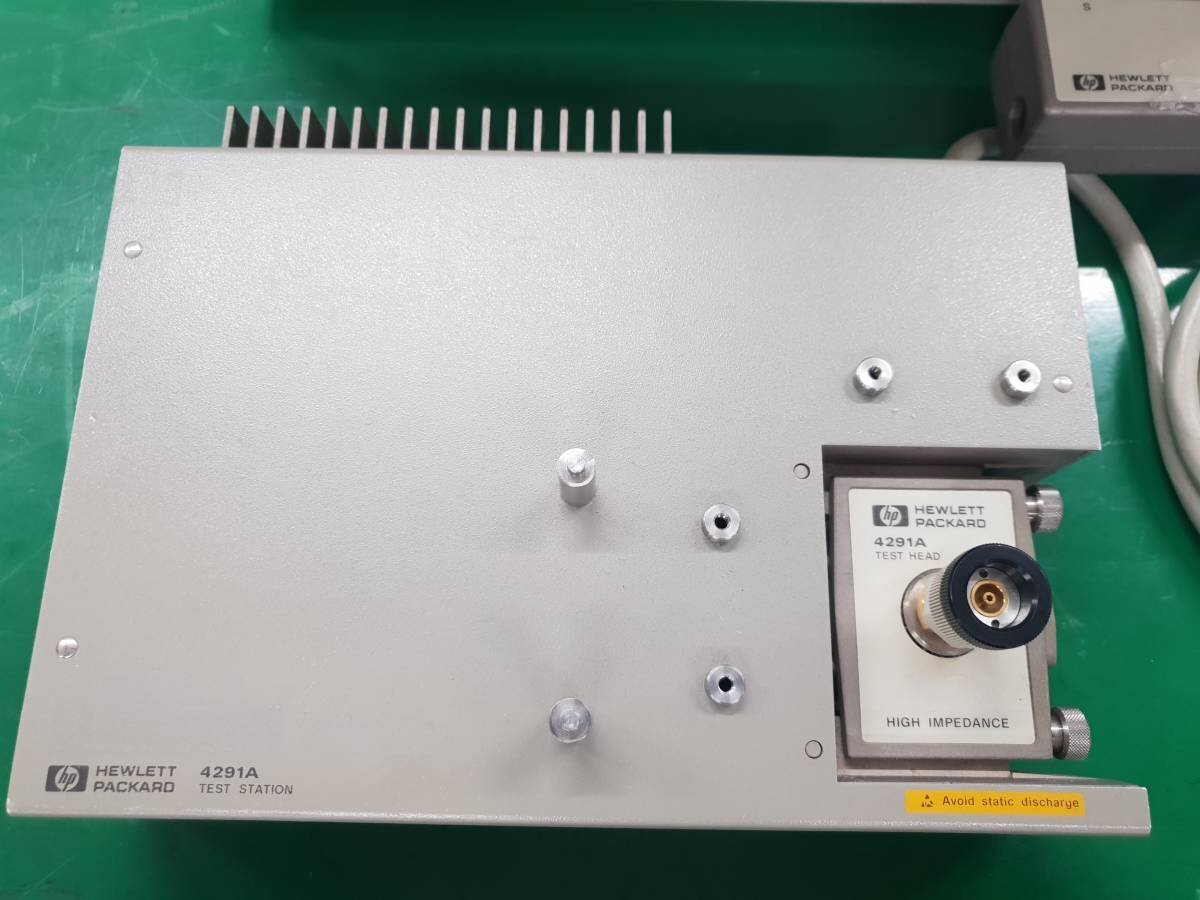 Agilent 4291A RF Impedance/Material Analyzer with Test Station [p1128356557]