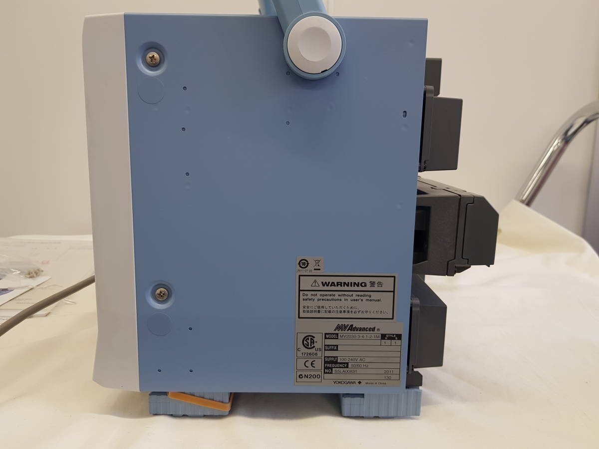 Yokogawa MV2030-3-4-1-2-1M Portable Paperless Recorder [v1128463272]