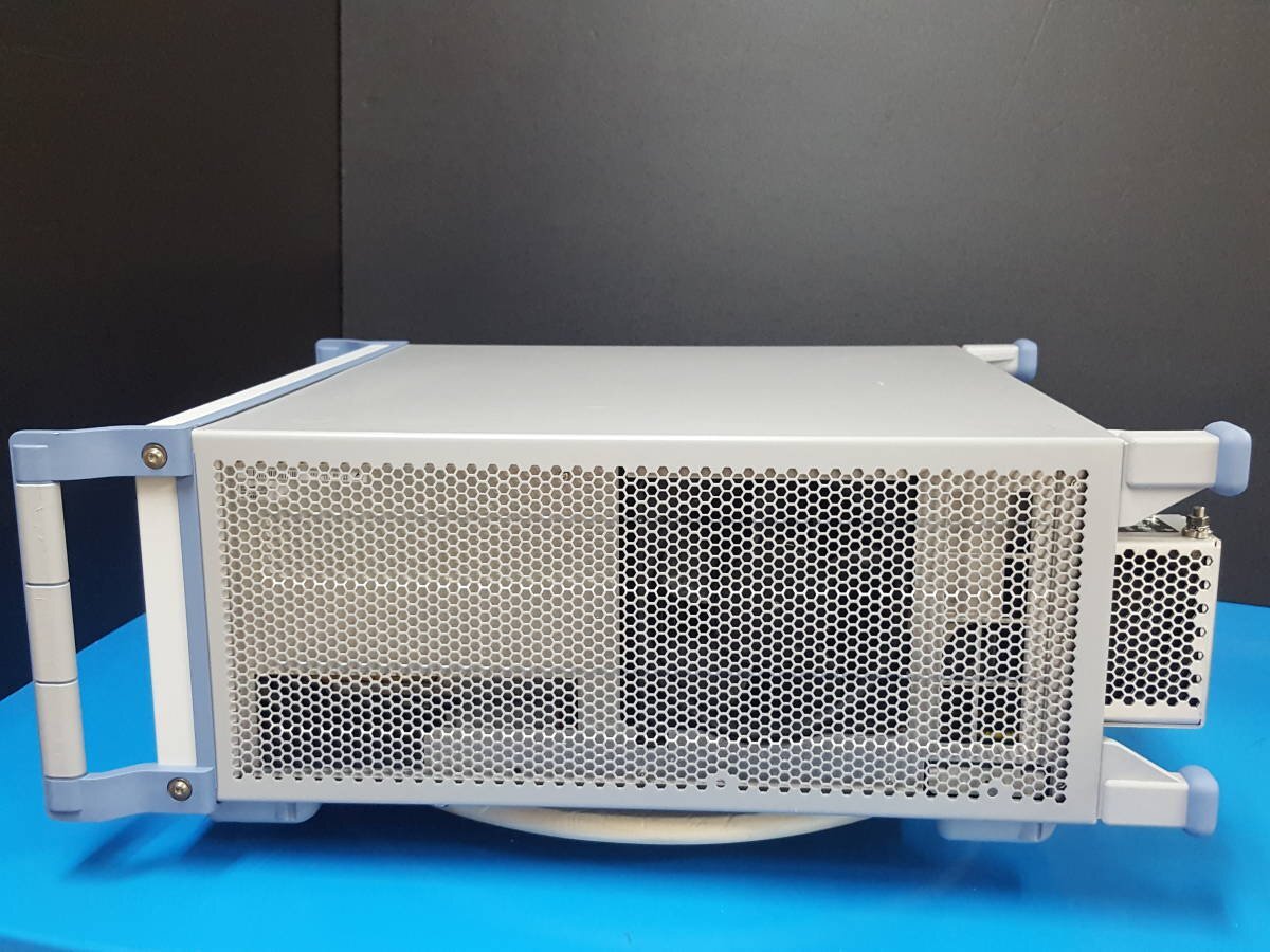 Rohde & Schwarz CMW270 Wireless Connectivity Tester [u1128635928]
