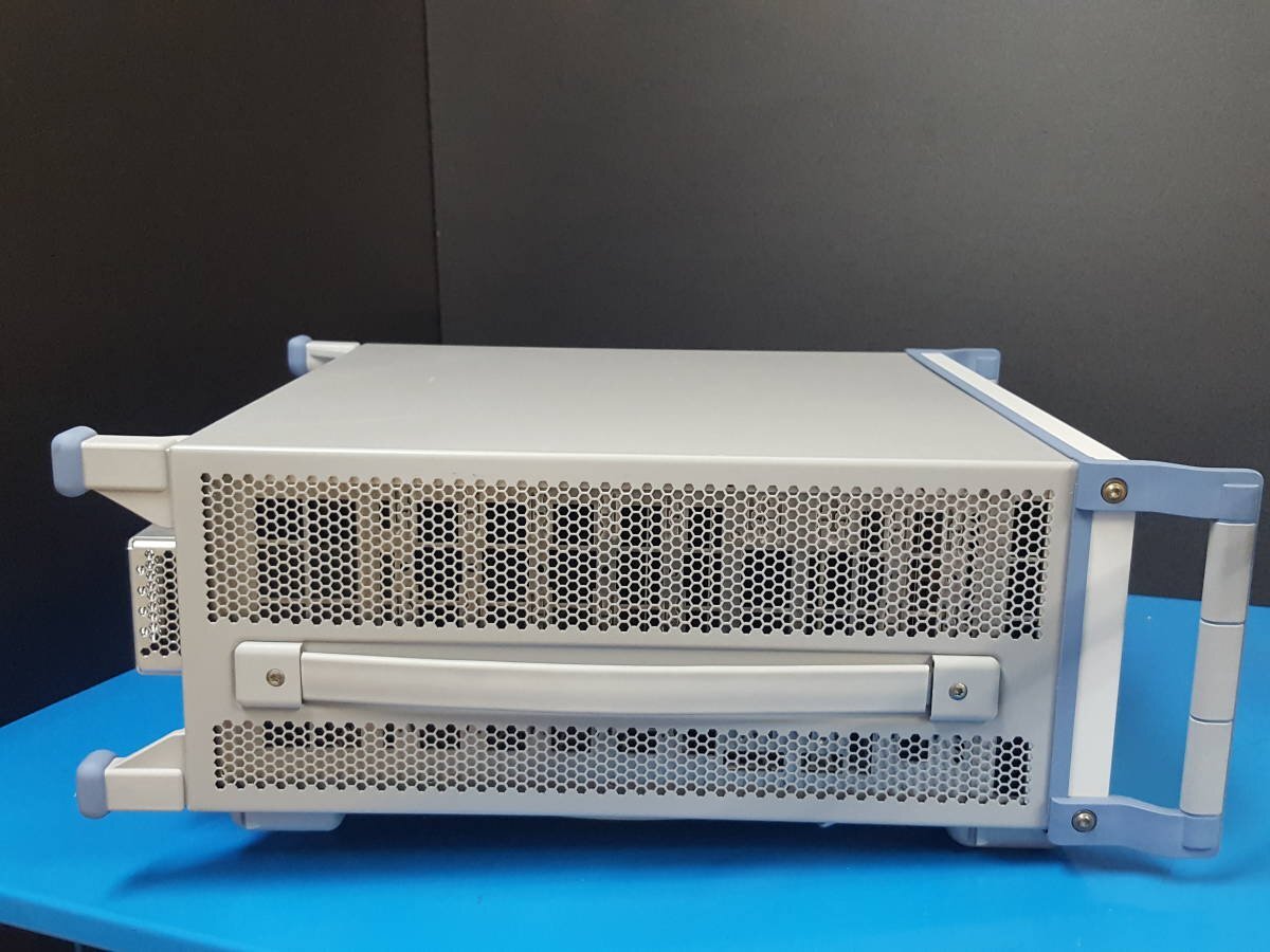Rohde & Schwarz CMW270 Wireless Connectivity Tester [u1128635928]