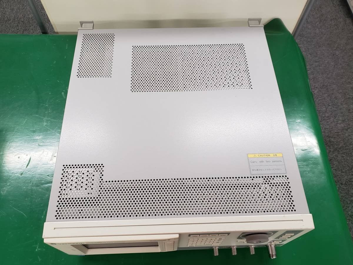 YOKOGAWA VG3000E Synthesized Vector Signal Generator [j1129052441]