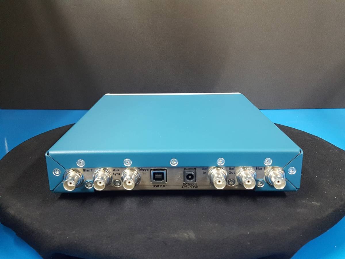 Tektronix TTR506A USB Vector Network Analyzer 100kHz-6GHz [r1129219606]