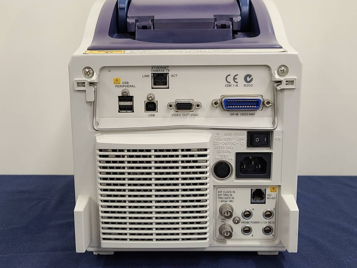 Yokogawa DL1740E Digital Oscilloscope [c1129355589]