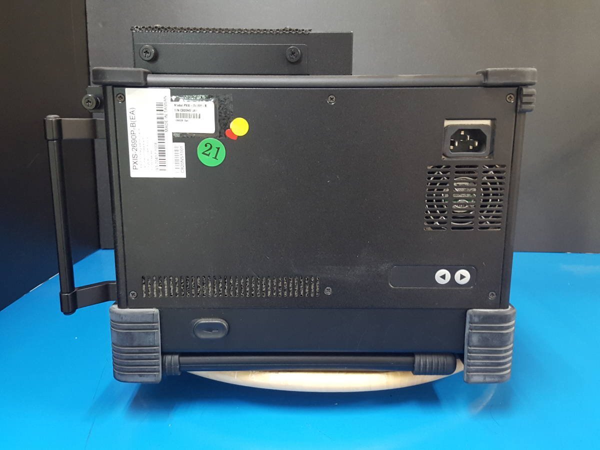 ADLINK PXIS-2690P-B 14-Slot 3U Integrated Portable PXI Chassis [1129537455]