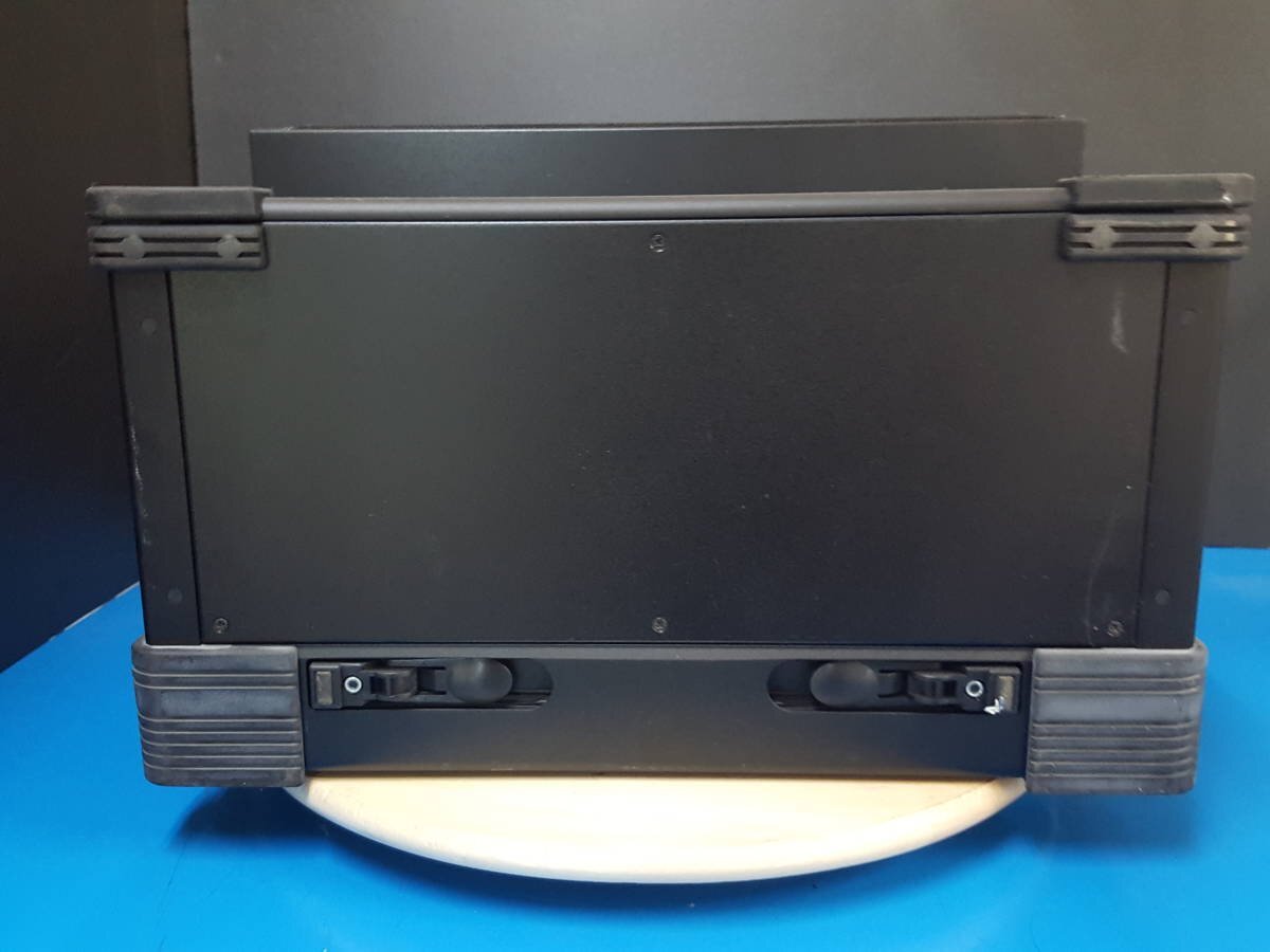 ADLINK PXIS-2690P-B 14-Slot 3U Integrated Portable PXI Chassis [1129537455]
