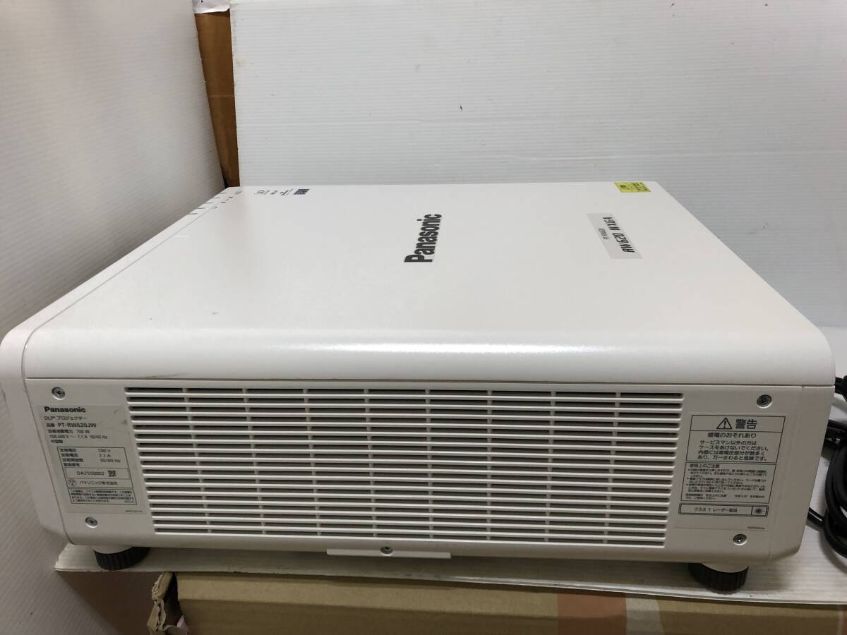 PANASONIC PT-RW620JW Laser Projector 6200 Lumens HDMI [s1129819553]
