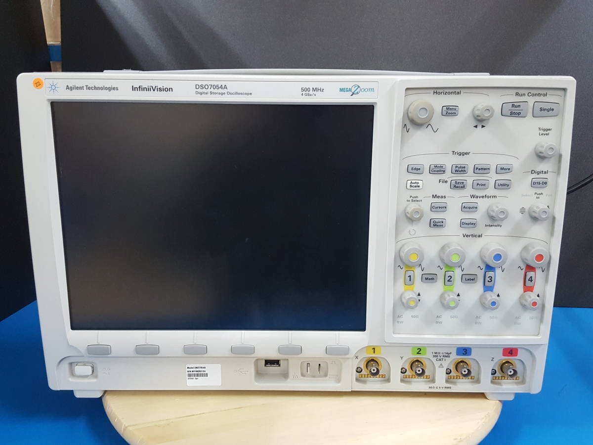 Agilent DSO7054A Digital Oscilloscope 500MHz 4GSa/s 4ch [x1130078629]