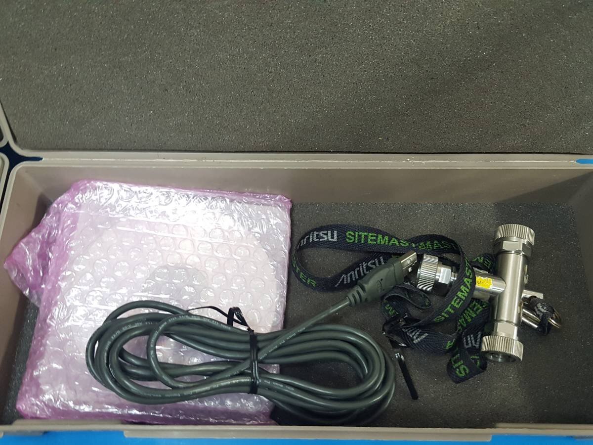 Anritsu S331E Site Master 2MHz to 4GHz Cal Kit with Accessories [u1130121294]