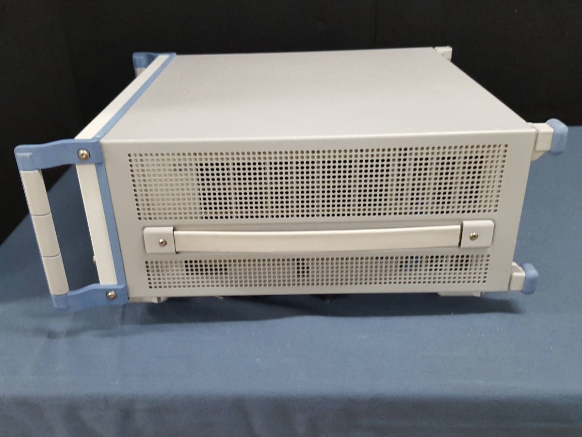 NBC R&S SFU Broadcast Test System Broadcast Test System [c1130263461]
