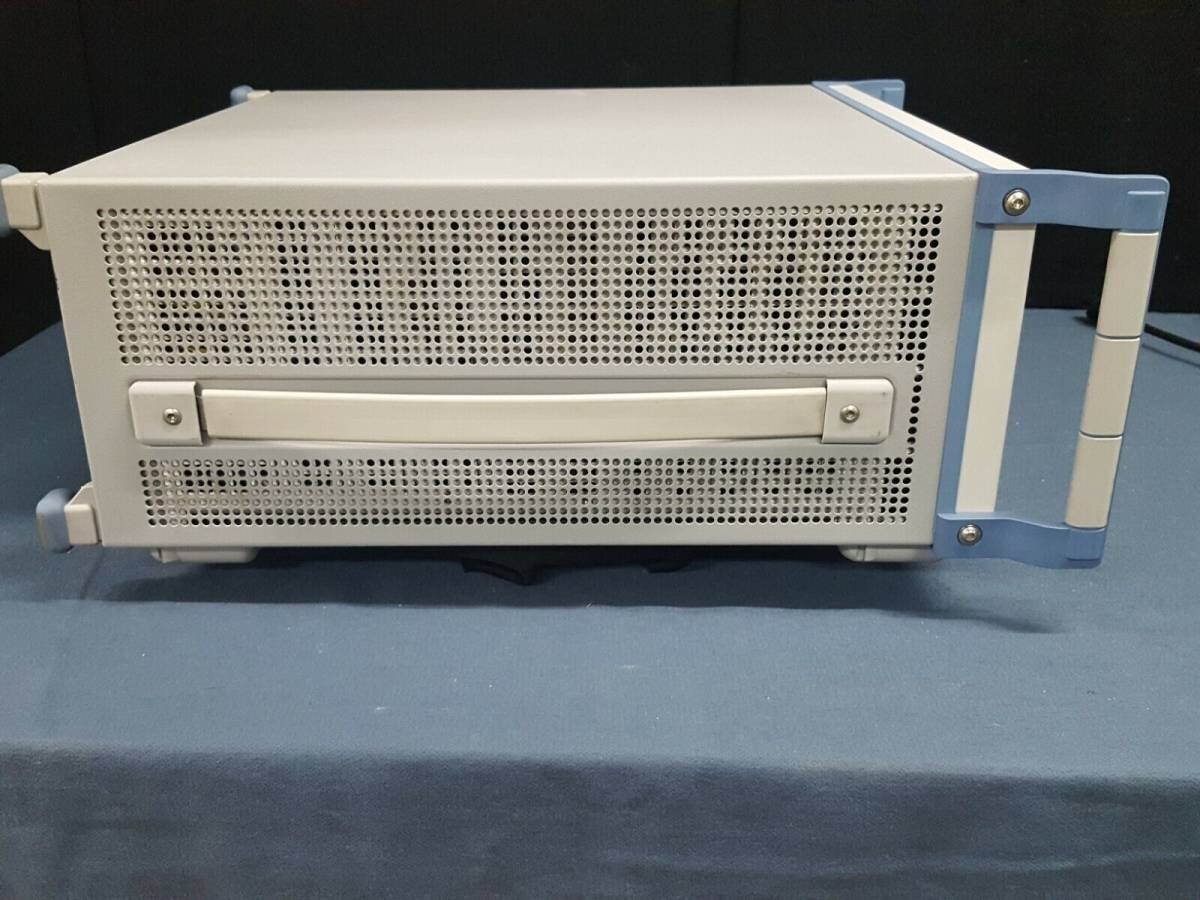 NBC R&S SFU Broadcast Test System Opt B3 B30 K1 K35 K40 K351 [o1130273925]