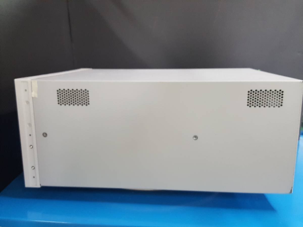 Agilent 8166A Lightwave Multichannel System 17-Slot Mainframe [r1130509264]