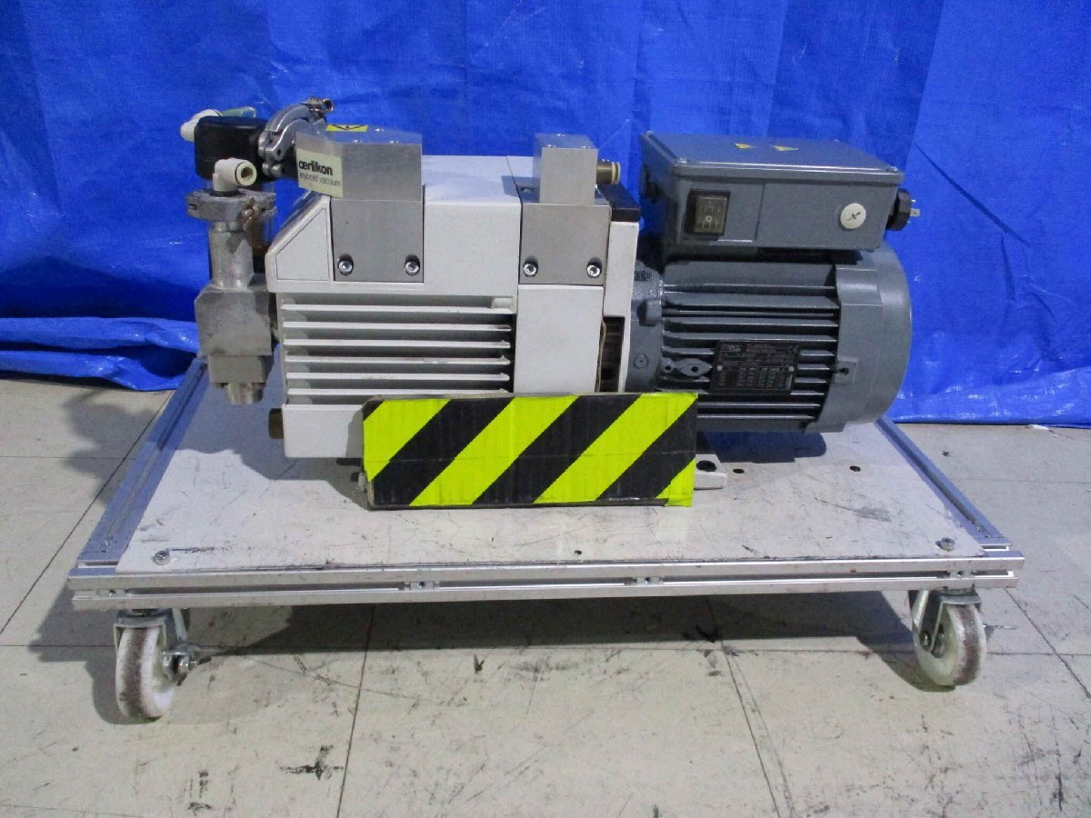 LEYBOLD TI16B TRIVAC Vacuum Pump / NIDEC 1-4P LS90LPR [f1130903704]